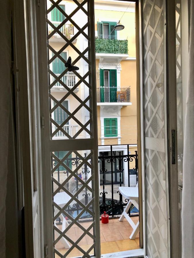 Valentino Lägenhet Bari Exteriör bild